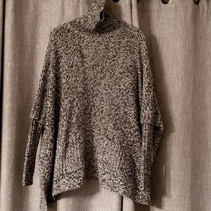 Poncho sweater